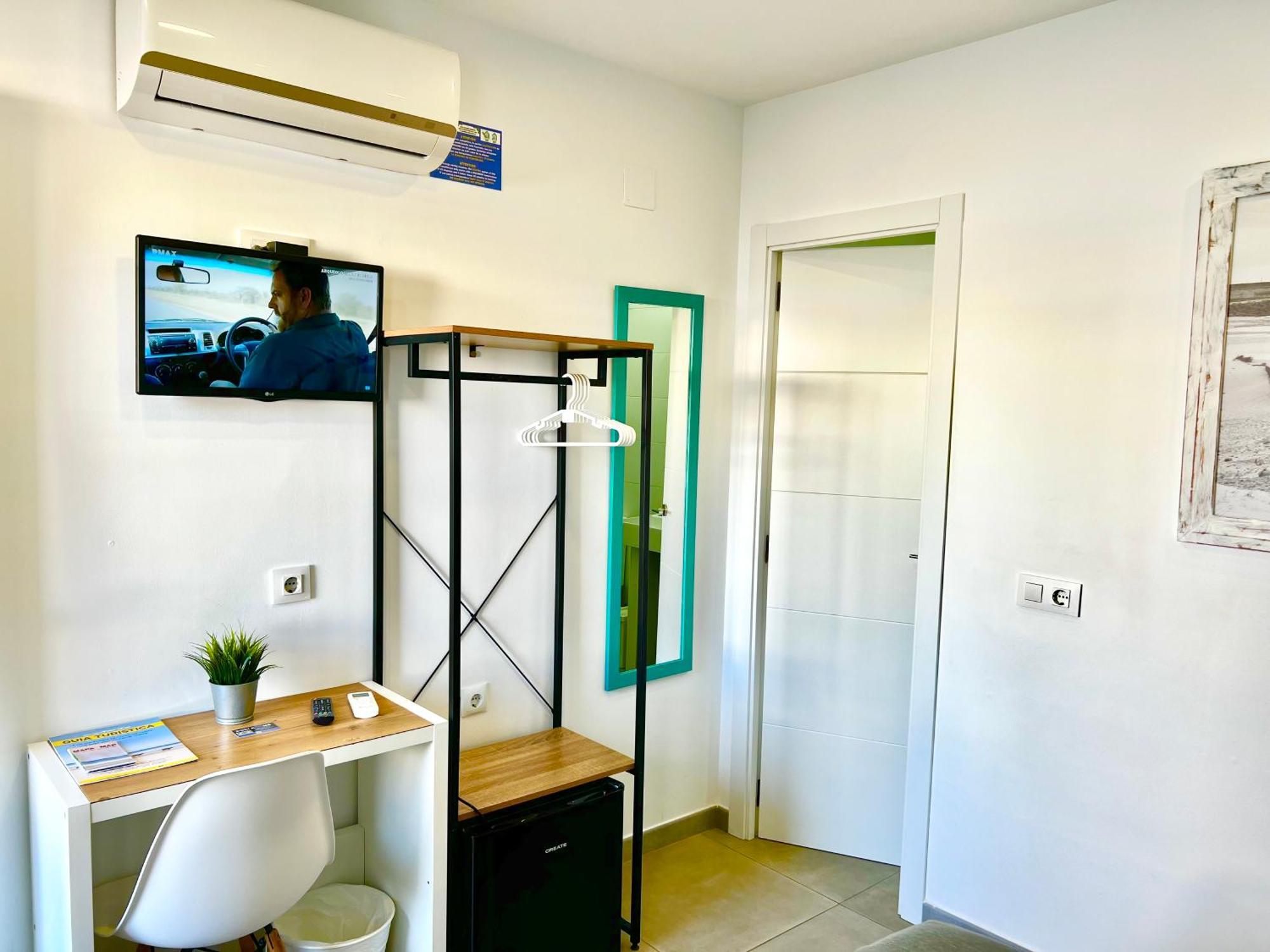 Dori Rooms Hostal Tarifa Exterior photo