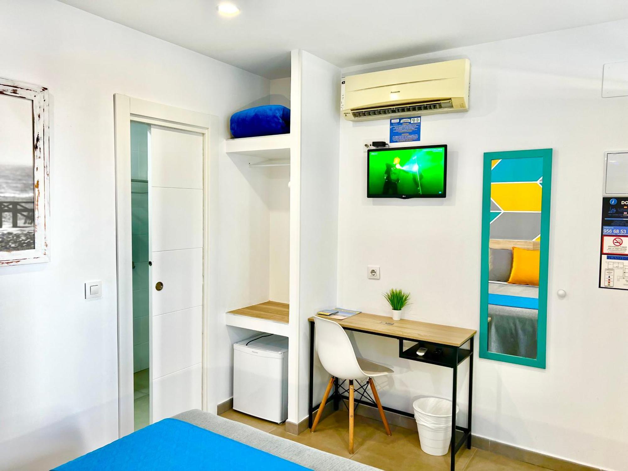 Dori Rooms Hostal Tarifa Exterior photo
